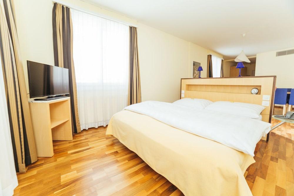 Royal Hotel - Urban Living Basel Eksteriør billede